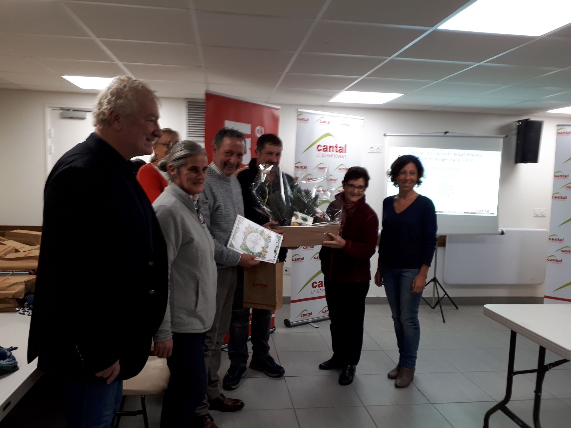 Remise diplome village fleuri