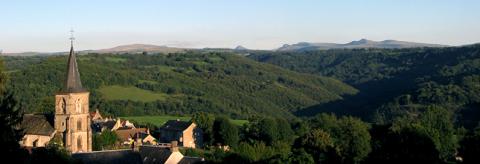 Le village d'Auzers, en Cantal